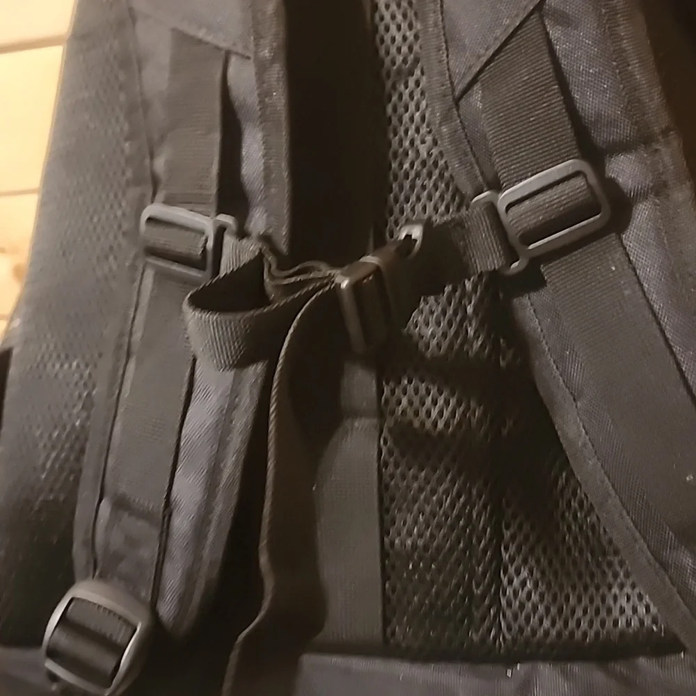Mens Hiking Backpack Adjustable Straps Lots Slots